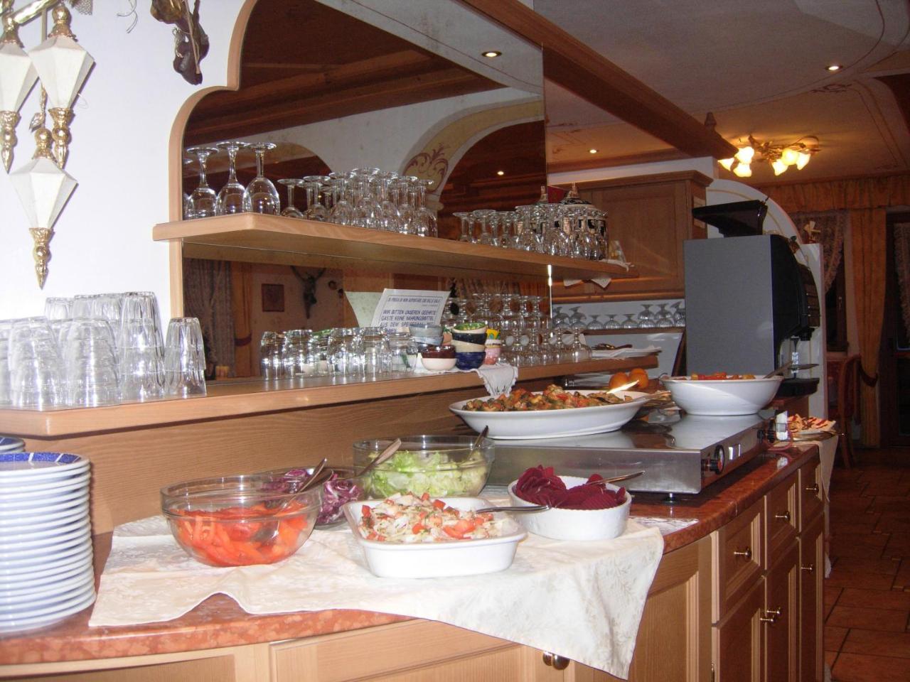 Hotel Albe ร็อคคา ปิเอโตเร ภายนอก รูปภาพ